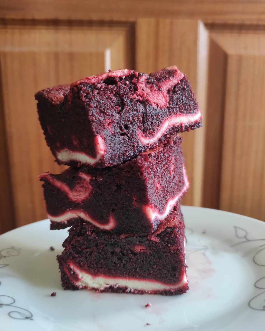 Red velvet cheesecake brownies