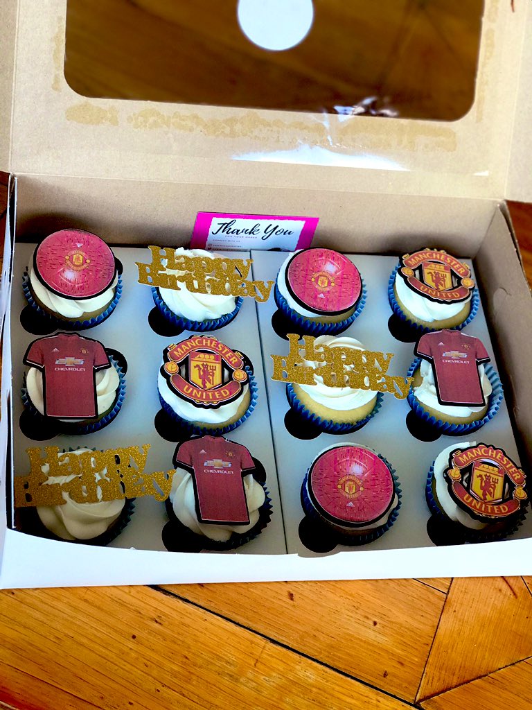 Soccer themed cupcakes